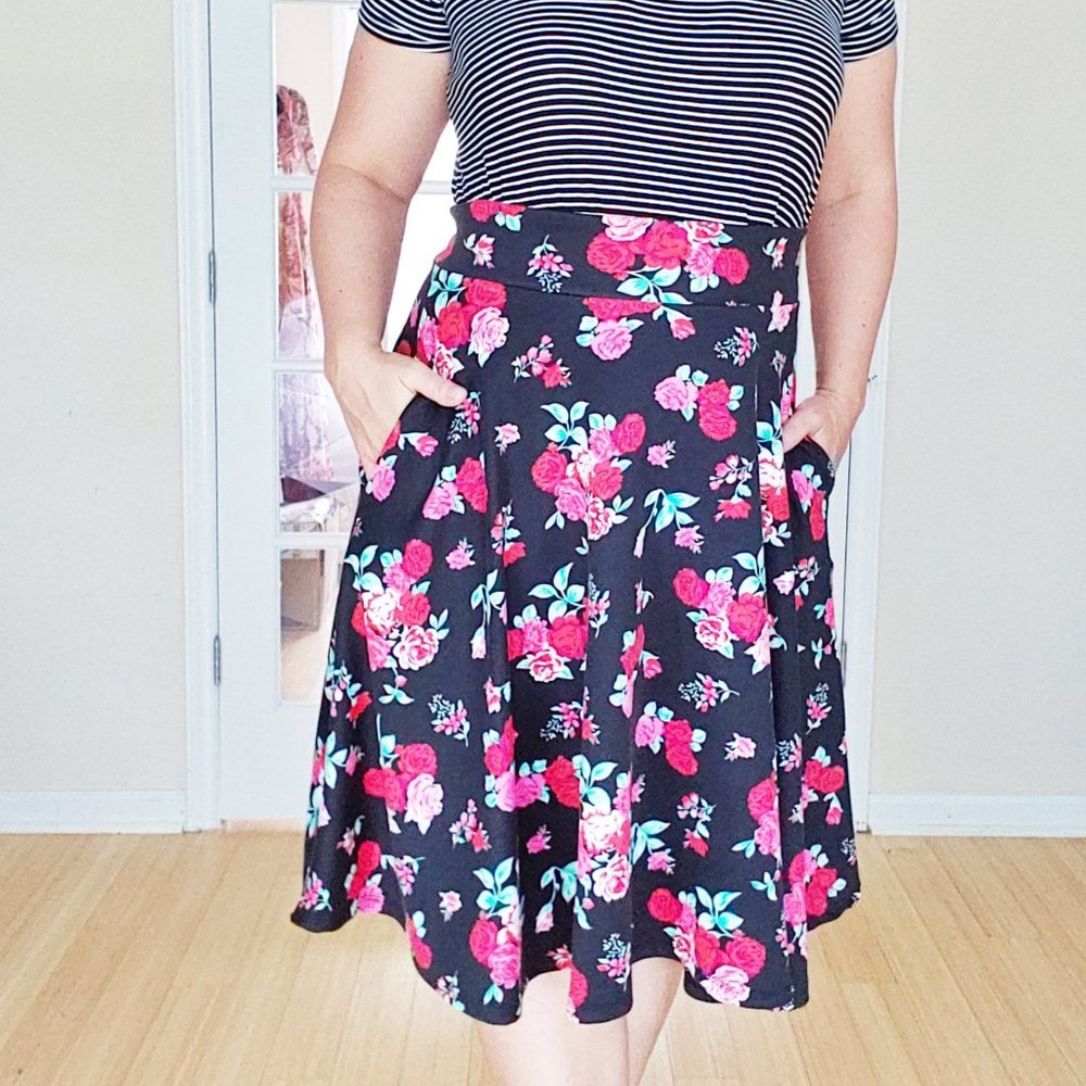 Agnes & Dora™ Midi Skirt 1